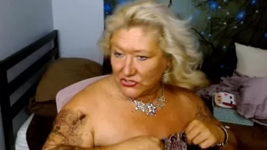 Blonde mature BBW Roxi Monroe loves hearing about your fetishes and freaks