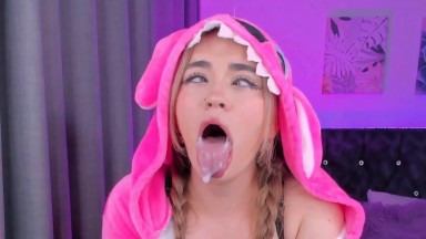 Ahegao teenager Aleja Millan an expert in deep throating causing your semen to erupt onto her face